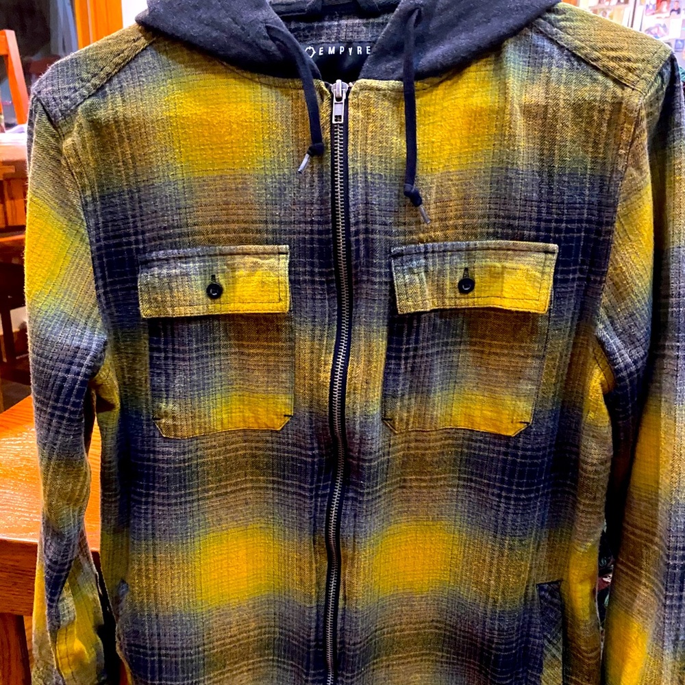 Lightweight zip up hooded flannel